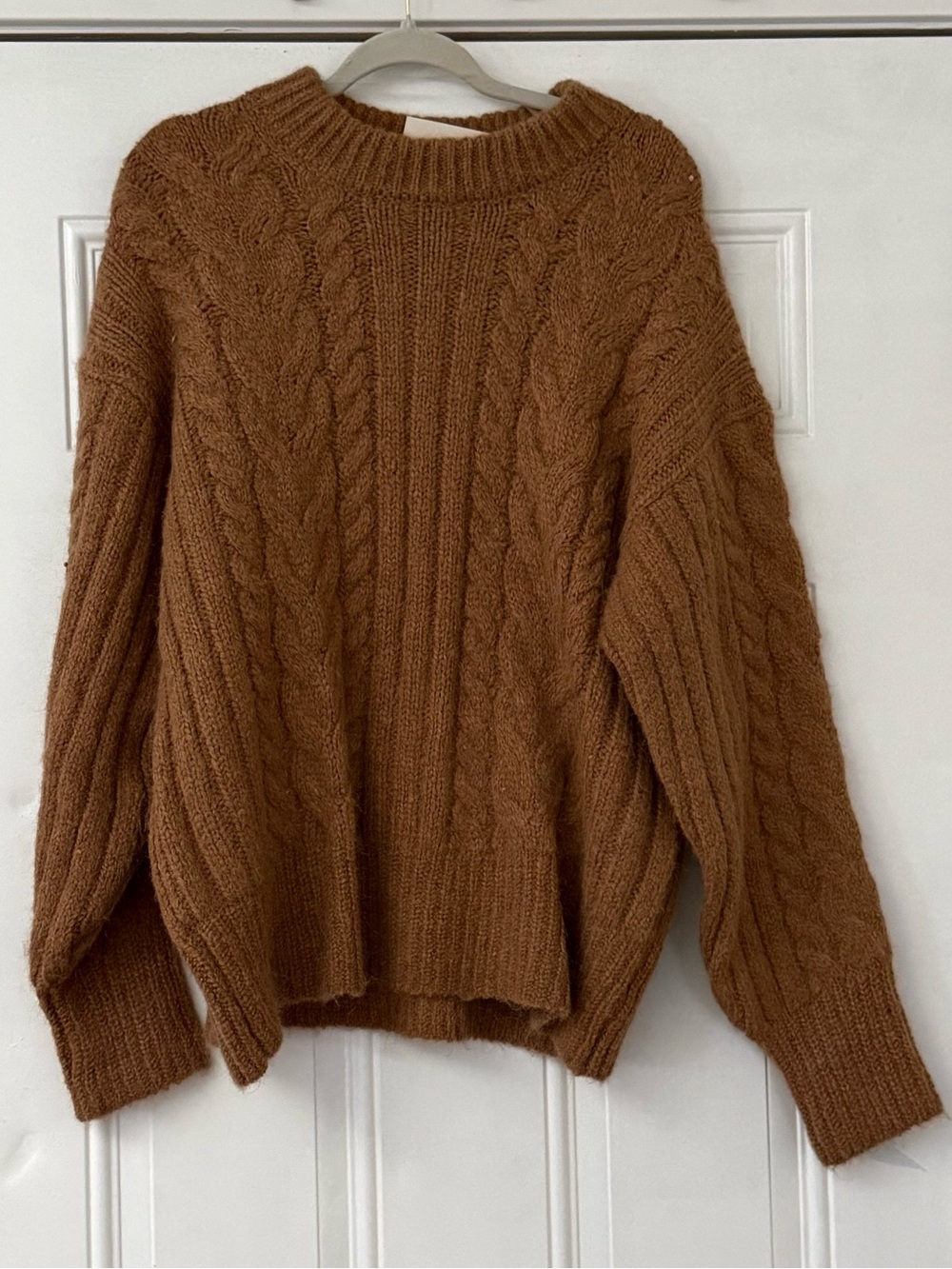 Cozy Cable Knit Sweater - Brown
